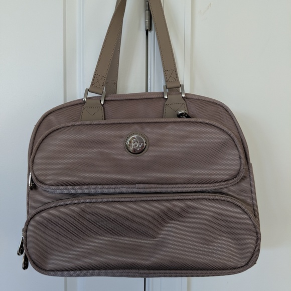 JOY First Class TuffTech Luggage Collection - Picture 4 of 8